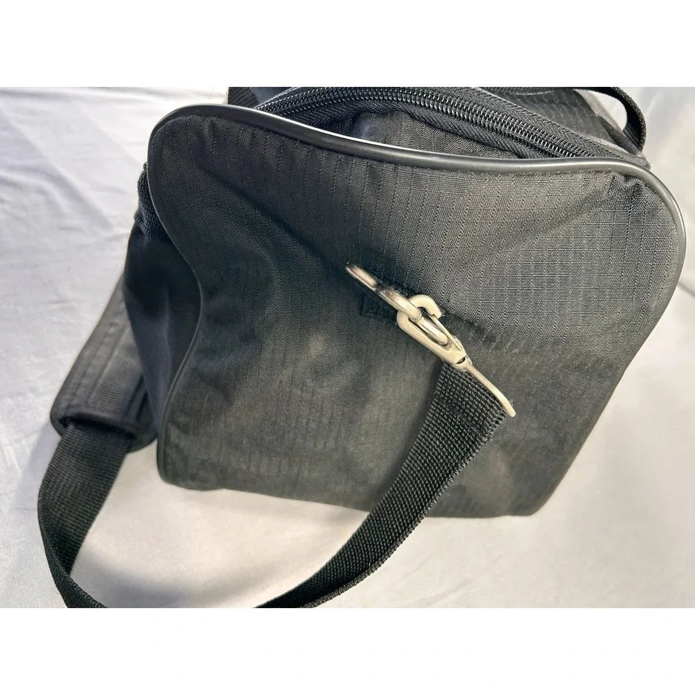 Eddie Bauer travel black duffle bag 18